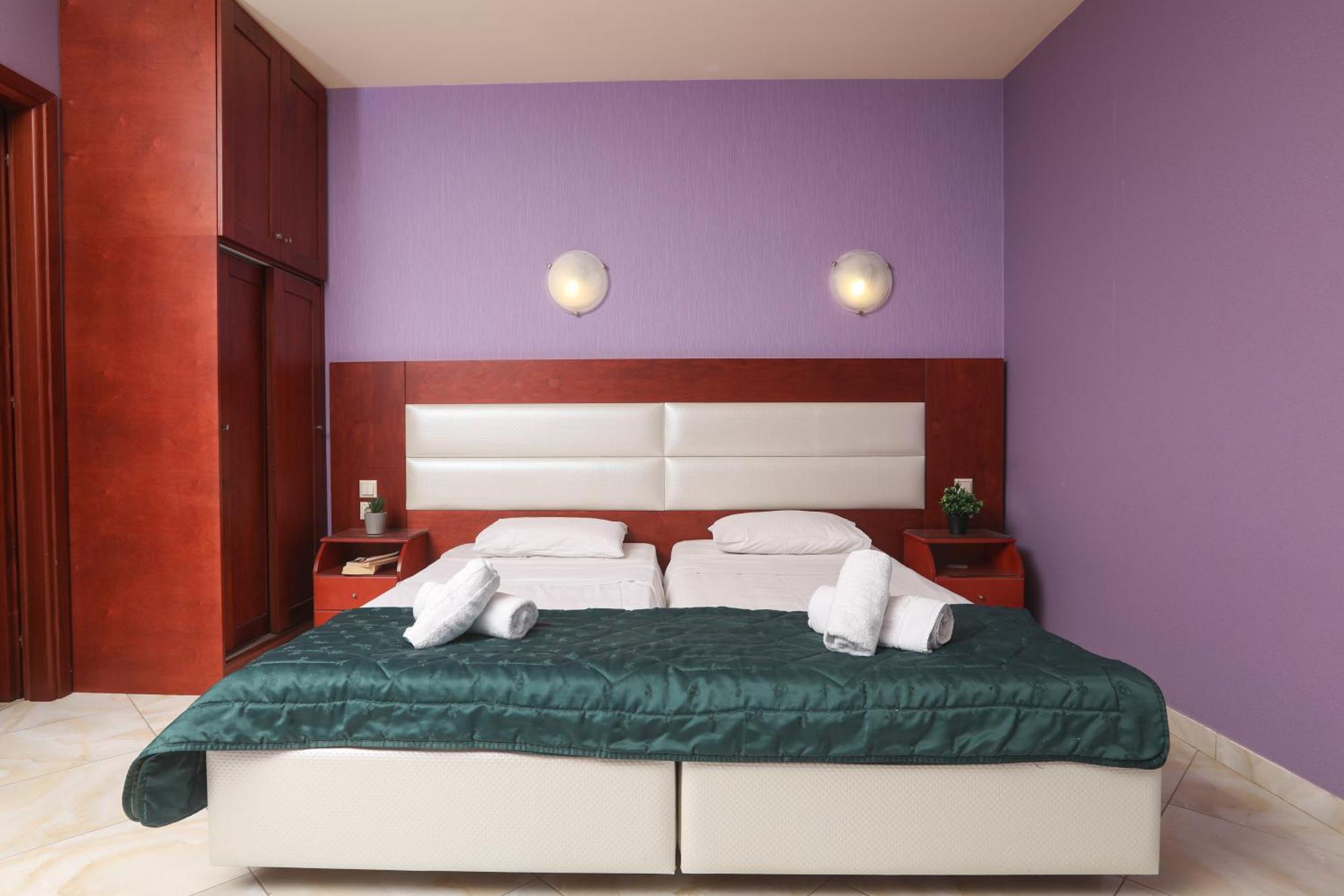 בניטסס Corfu Hotel Apartments מראה חיצוני תמונה